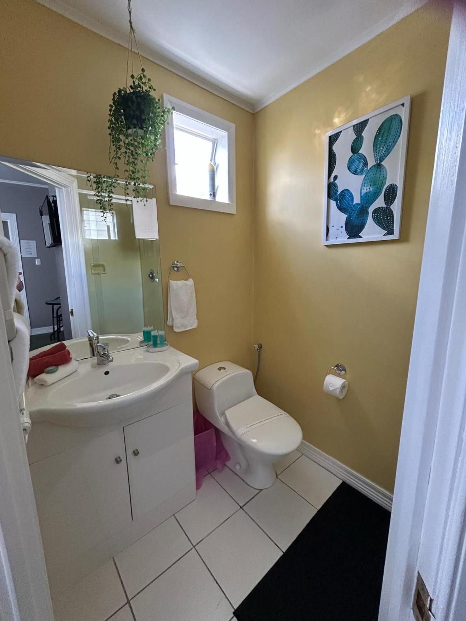 Admirals Lodge Піктон Екстер'єр фото